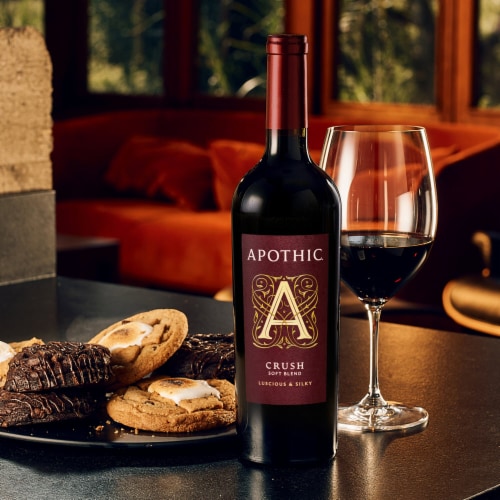 Apothic Crush Red Blend Red Wine Perspective: bottom