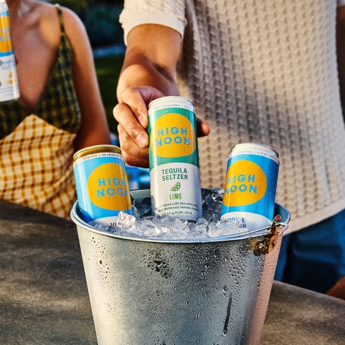 High Noon® Lime Tequila Hard Seltzer Cans Perspective: bottom