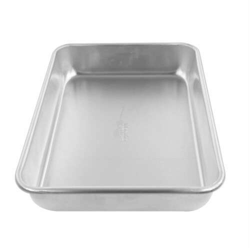 Martha Stewart Aluminum Roaster Pan Perspective: bottom