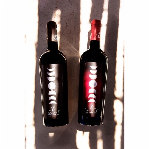 7 Moons Dark Side Red Blend Red Wine Perspective: bottom