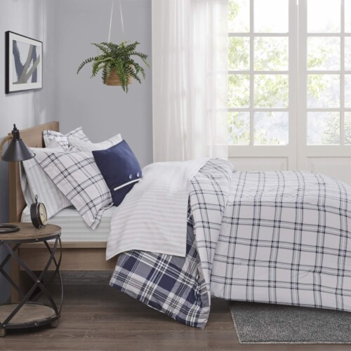 Madison Park Essentials Polyester 8 Piece Comforter Set MPE10-875 Perspective: bottom