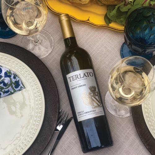 Terlato Pinot Grigio Italy White Wine Perspective: bottom