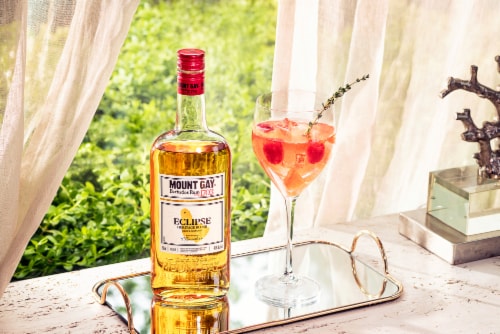 Mount Gay Eclipse Heritage Blend Rum Perspective: bottom