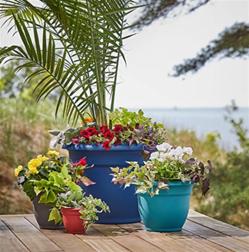 Bloem 20-56420 20 in. Ariana Planter with Self Watering Grid, Living Green Perspective: bottom
