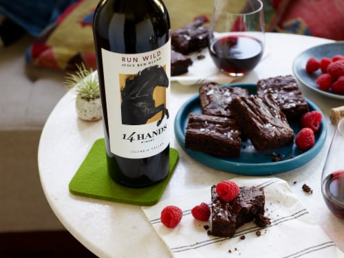 14 Hands Run Wild Juicy Red Blend Washington Wine Perspective: bottom