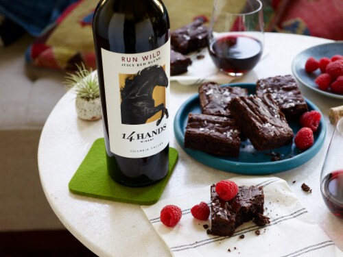 14 Hands Run Wild Juicy Red Blend Washington Wine Perspective: bottom