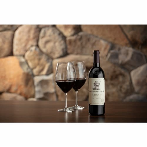 Stag's Leap Wine Cellars Artemis Cabernet Sauvignon California Red Wine Perspective: bottom