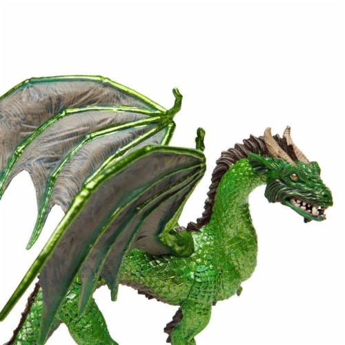 Forest Dragon Toy Perspective: bottom