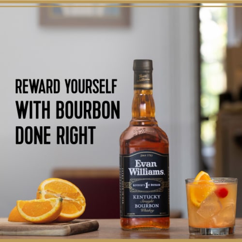 Evan Williams Black Label Straight Bourbon Perspective: bottom