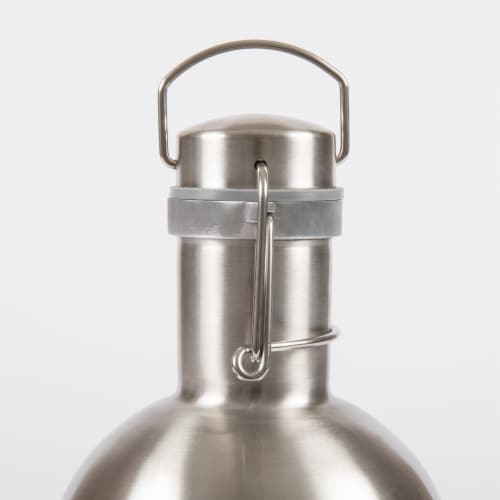 Stainless Steel 64 oz. Growler, Silver Perspective: bottom