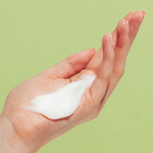 Herbal Essences Classics Clarifying Tea Tree Conditioner Perspective: bottom