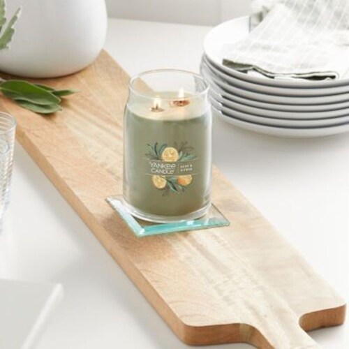 Yankee Candle® Sage & Citrus Jar Candle Perspective: bottom