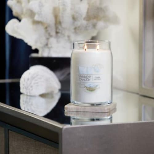 Yankee Candle® Clean Cotton® Signature Collection 2-Wick 20 Oz. Jar Candle Perspective: bottom