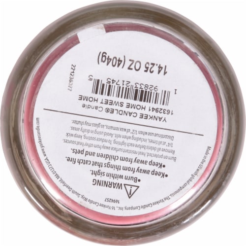 Yankee Candle® Pillar Jar Candle Home Sweet Home Perspective: bottom