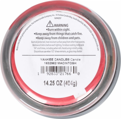 Yankee Candle® Macintosh Medium Jar Candle Perspective: bottom