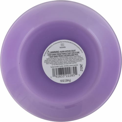 Yankee Candle® Medium Lemon Lavendar Jar Candle Perspective: bottom