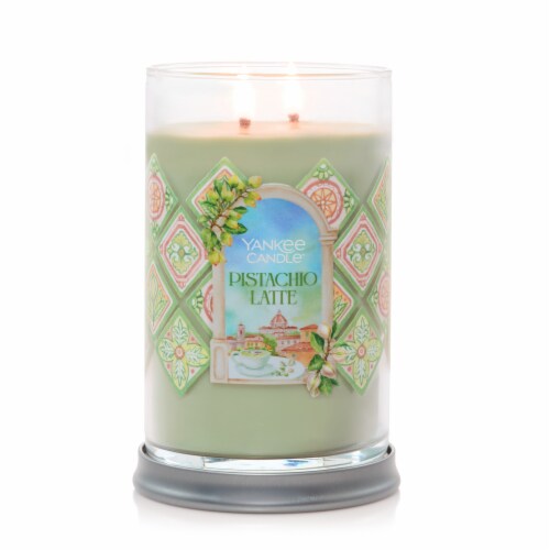 Yankee Candle® - Pistachio Latte Perspective: bottom