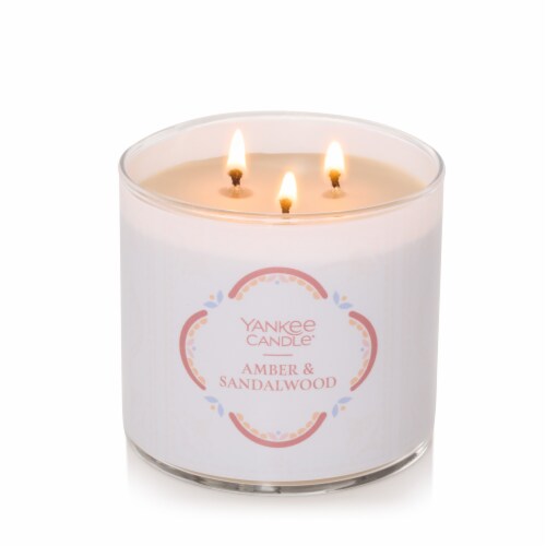 Yankee Candle Three Wick Amber Sandalwood Perspective: bottom