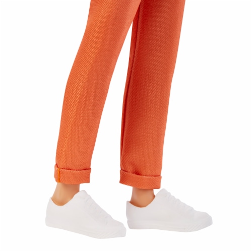 Mattel Barbie® Ken® Fashionistas™ Doll Perspective: bottom