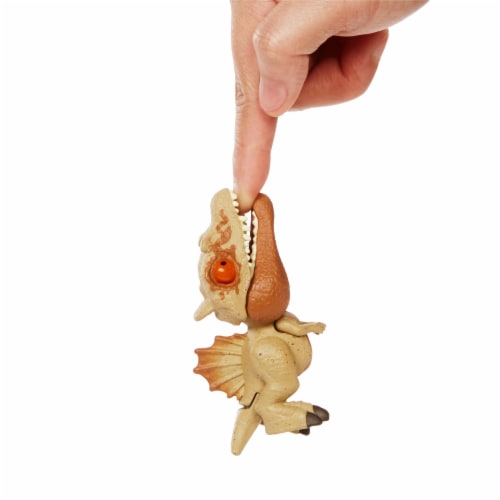 Mattel® Jurassic World Camp Cretaceous Spinosaurus Action Figure Perspective: bottom