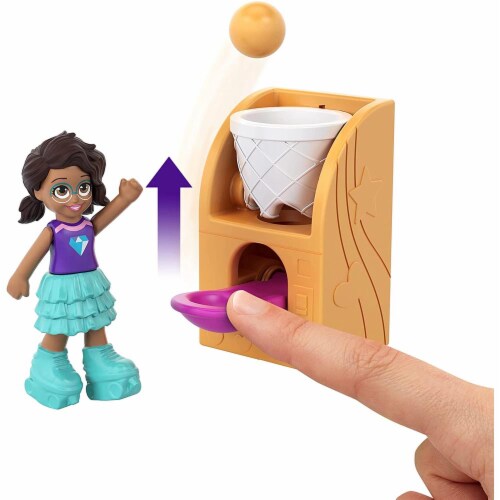 Polly Pocket Race & Rock Arcade Compact Perspective: bottom