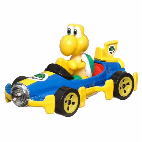Hot Wheels® Mario Kart™ 4 Pack Bowser Set Perspective: bottom
