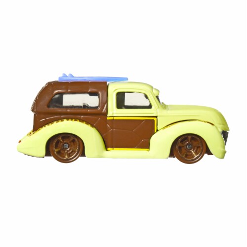 Mattel® Hot Wheels® Disney 100 Crush Toy Car Perspective: bottom
