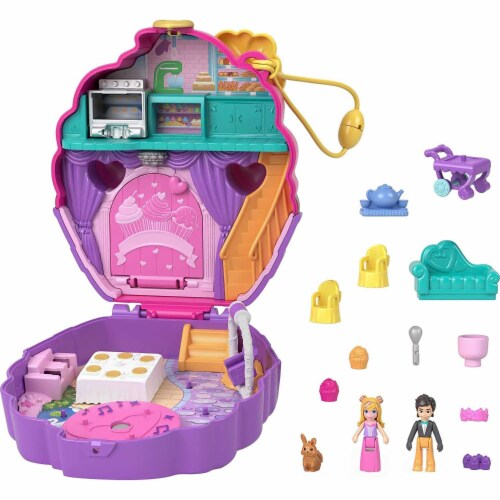 Polly Pocket Something Sweet Cupcake Compact Playset Perspective: bottom