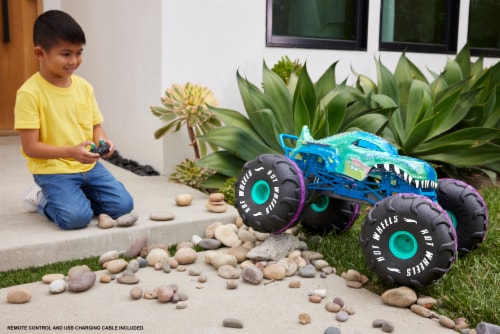Mattel® Mega-Wrex™ Toy Car Perspective: bottom