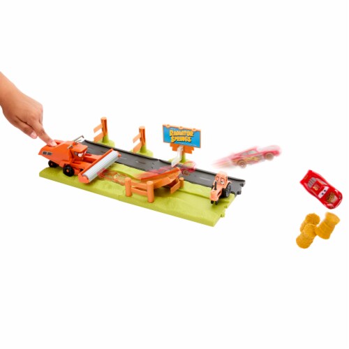 Mattel Disney and Pixar Cars Stunt Race Playset Perspective: bottom