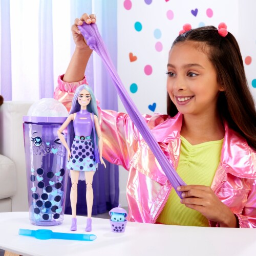 Mattel Barbie® Pop Reveal™ Doll Perspective: bottom