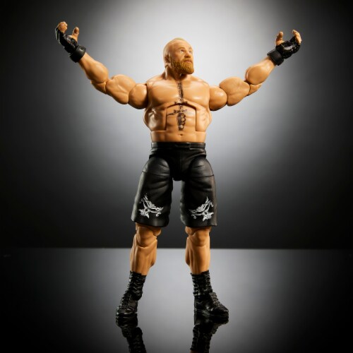 Mattel WWE Elite Collection Brock Lesnar Figure Perspective: bottom