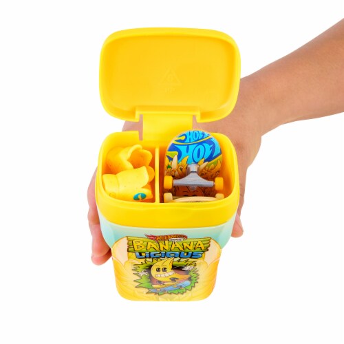 Hot Wheels® Skate™ Banana Split Gum Container Perspective: bottom