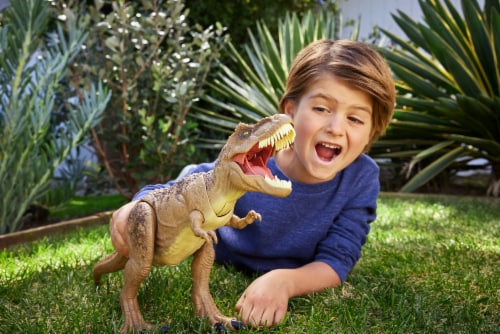Mattel Jurassic World All-Out Attack Tyrannosaurus Rex Perspective: bottom