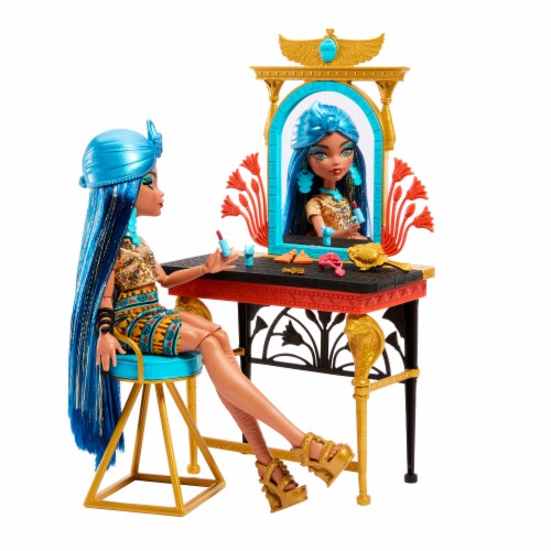 Mattel® Monster High™ Self Scare Day™ Cleo De Nile™ Doll Play Set Perspective: bottom