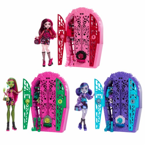 Mattel Monster High™ Skulltimate Secrets Venus Mcflytrap™ Doll Set Perspective: bottom