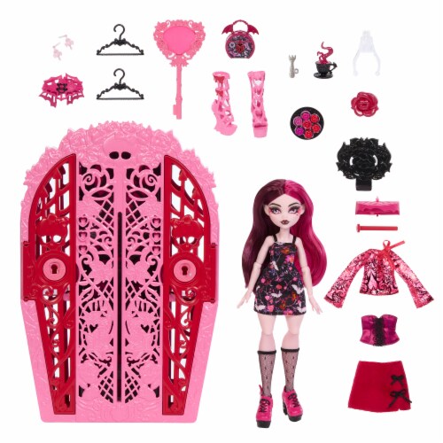 Mattel Monster High™ Skullmate Secrets™ Draculara™ Doll Set Perspective: bottom