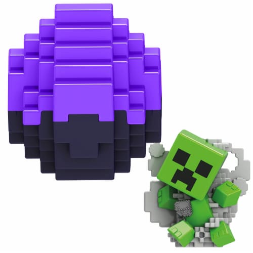 Mattel Minecraft Mini Woozy Creeper Perspective: bottom