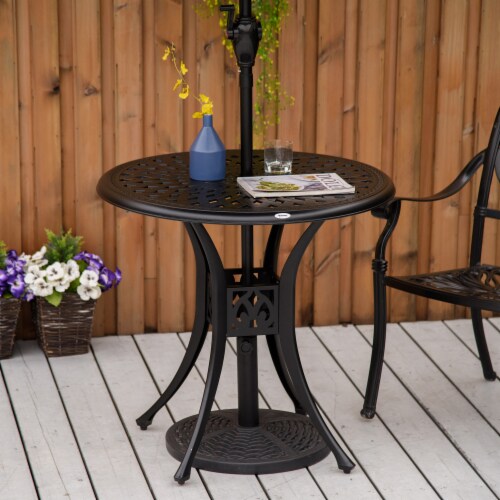 Bistro table 2025 umbrella