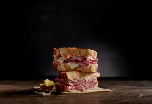 Boar’s Head First Cut Corned Beef Brisket Perspective: bottom