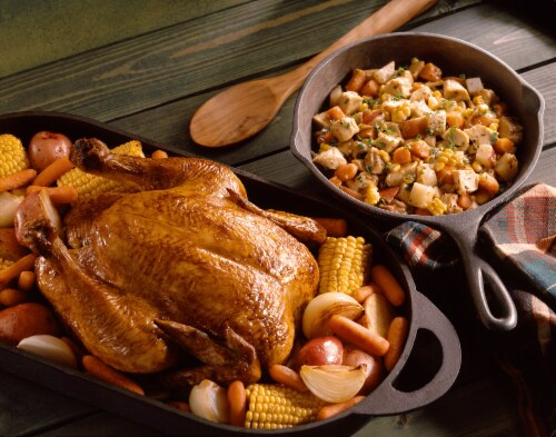 PERDUE® OVEN STUFFER® Whole Chicken with Giblets Perspective: bottom