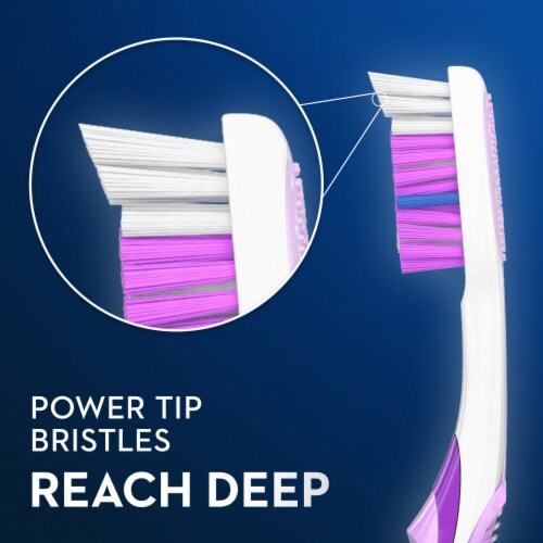 Oral-B Vivid Whitening Manual Toothbrush Perspective: bottom