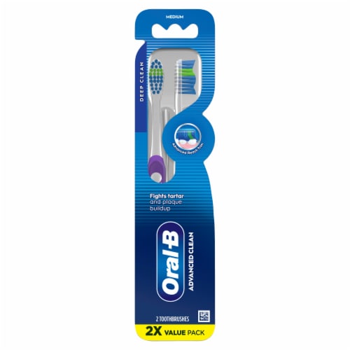 Oral-B Advanced Clean Toothbrushes, Color Changing Bristles, Medium, 2 ct Perspective: bottom