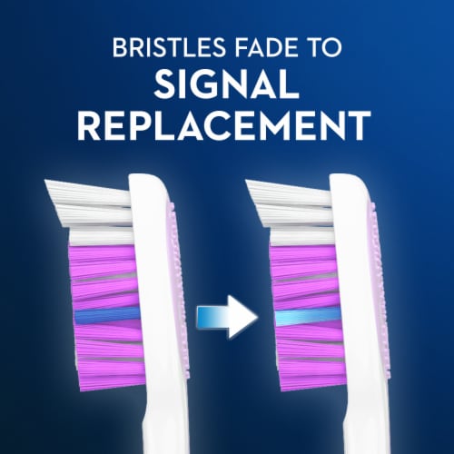 Oral-B Vivid Whitening Manual Toothbrush Perspective: bottom