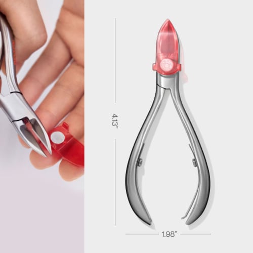 Revlon No-Ricochet Nail Nipper Perspective: bottom