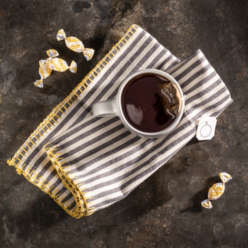 HALLS Relief Mentho-Lyptus Cough Drops Perspective: bottom