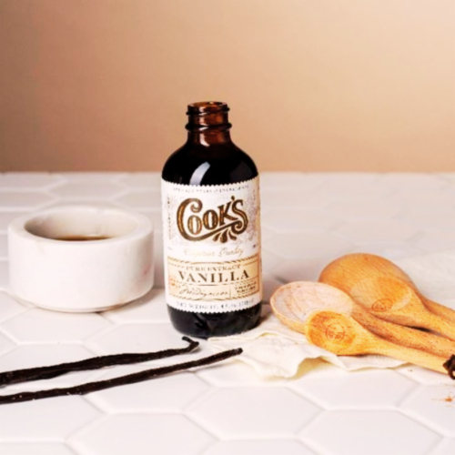 Choice Pure Madagascar Vanilla Extract Double Strength Perspective: bottom