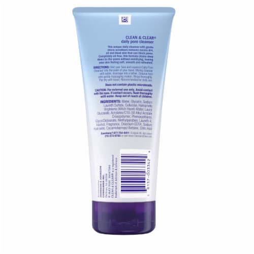 Clean & Clear Daily Pore Face Wash for Soft Smooth Skin Oil-Free For Normal Oily & Combination Skin Perspective: bottom