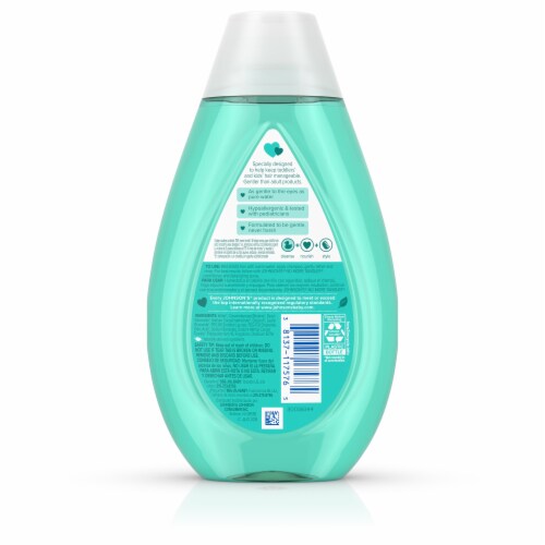 Johnson's Paraben Free No More Tangles Kids Shampoo Perspective: bottom