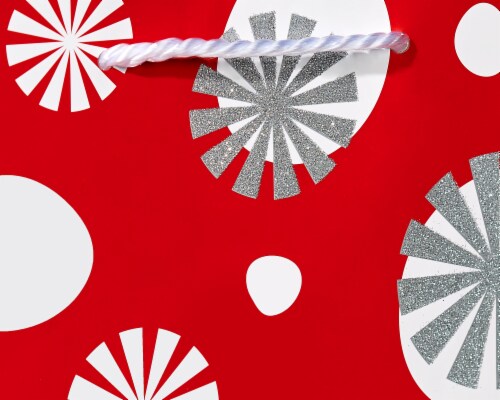 American Greetings Medium Christmas Snowflakes Gift Bag Perspective: bottom